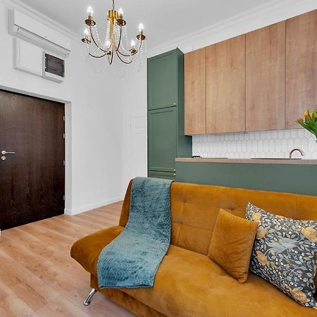 Polonia Apartment Centrum Z Miejscem Parkingowym 罗兹 外观 照片