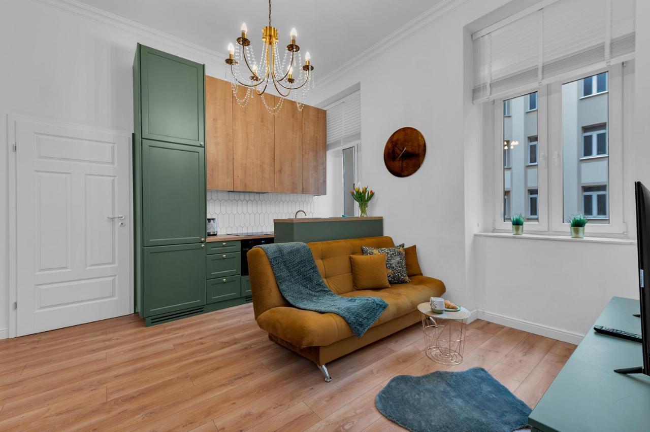 Polonia Apartment Centrum Z Miejscem Parkingowym 罗兹 外观 照片
